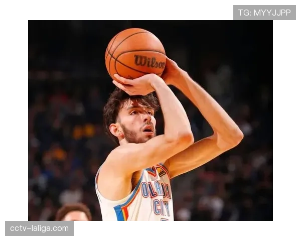 雷霆霍姆格伦空间价值 弧顶策应改变中锋角色定义